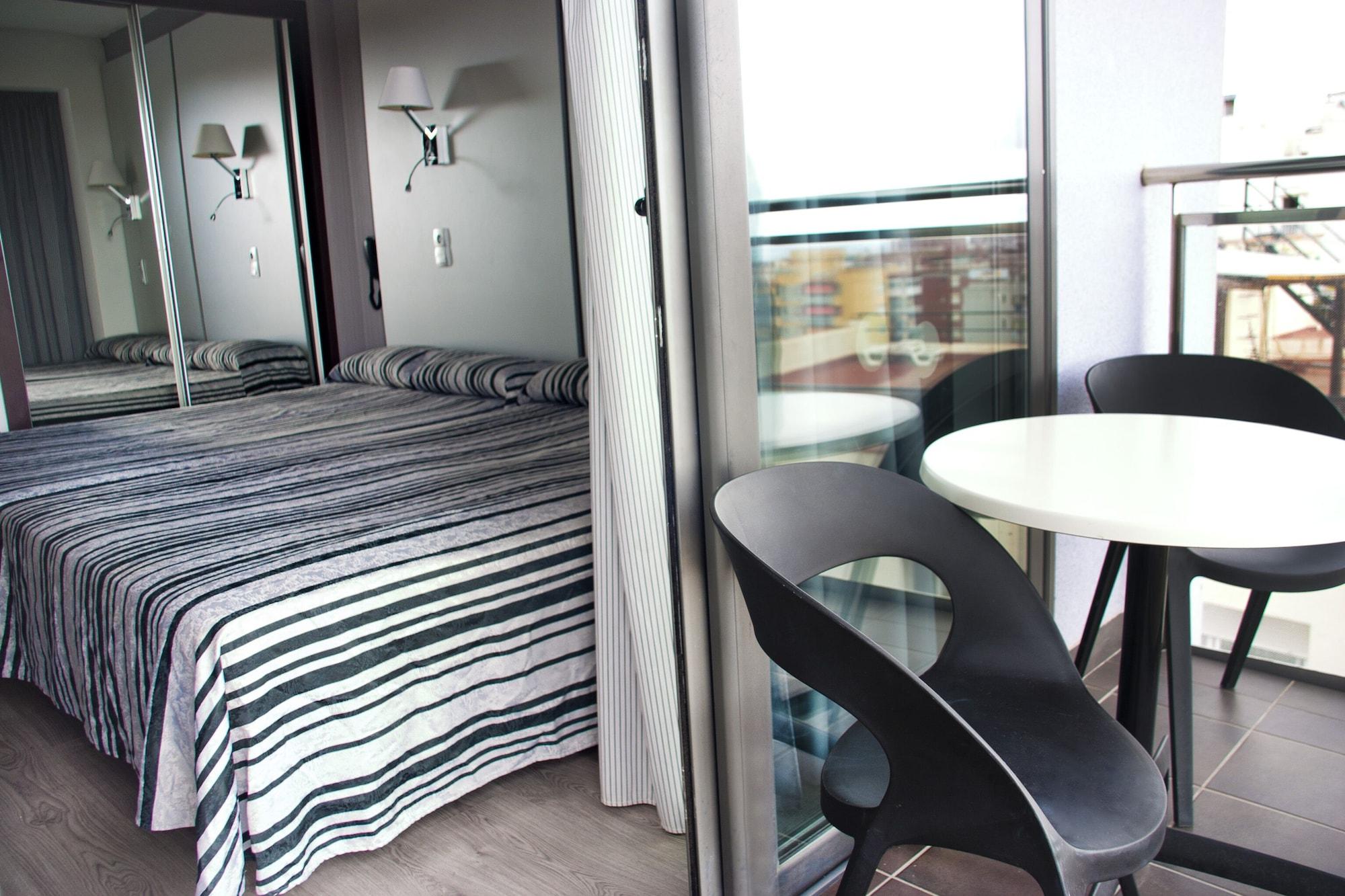 Hotel Summer 4*