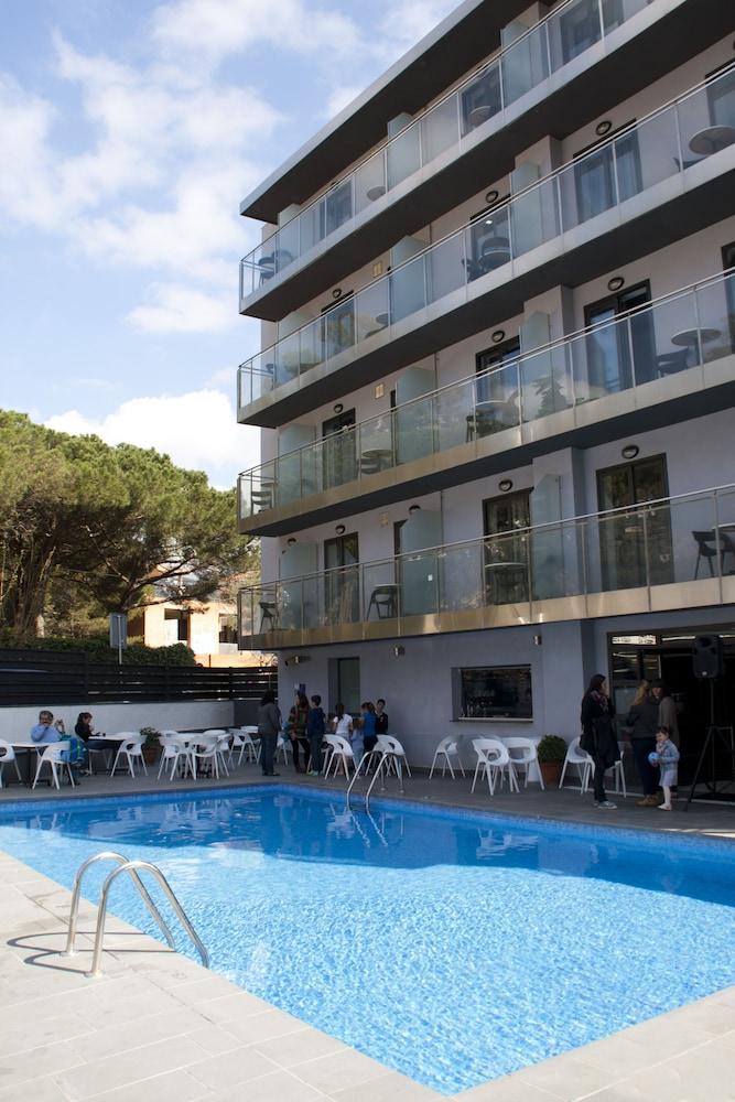 Summer Hotel Calella