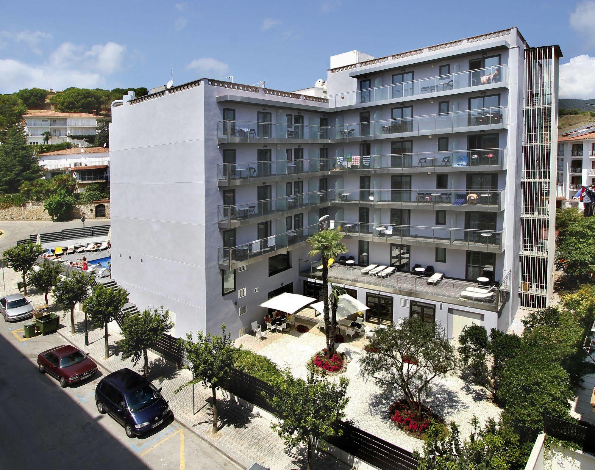 Summer Hotel 4*